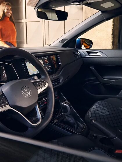 Volkswagen_Polo_interieur_stapin_responsive_xxl