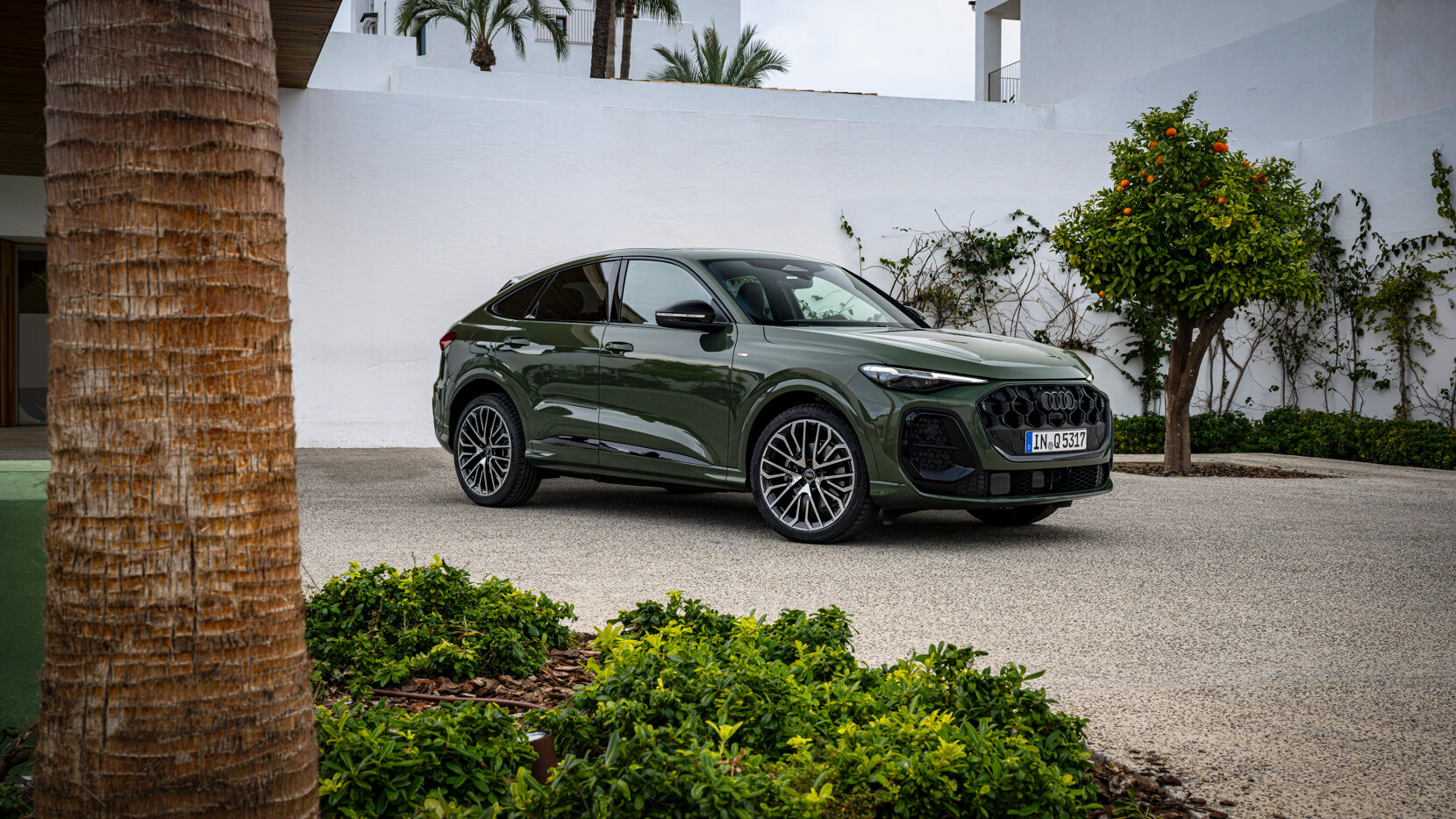audiq5sportback1-4