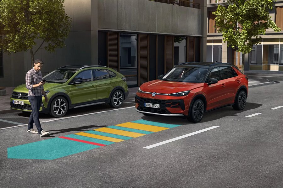 TC1368_T-Roc_Front_assist
