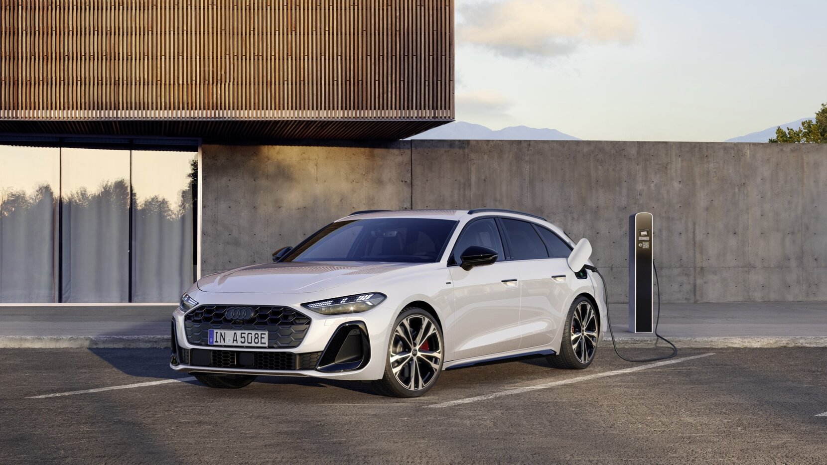 audia5avante-hybridquattro