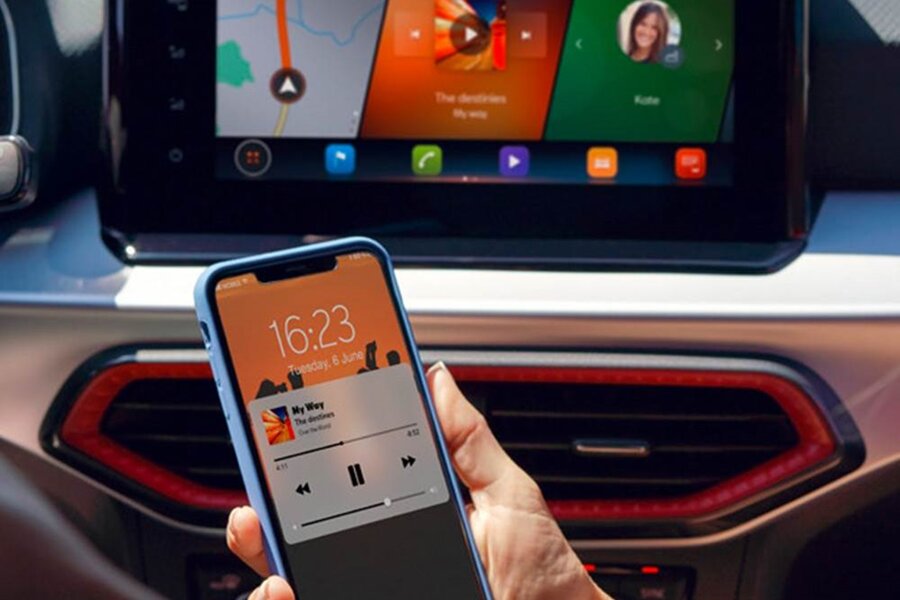 SEAT_Ibiza_connect