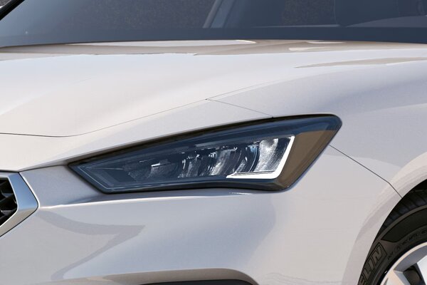 LED koplampen Leon.jpg