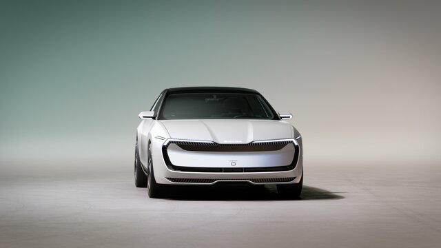 visiono_ext_studio_f_16x9_250826.png_v004
