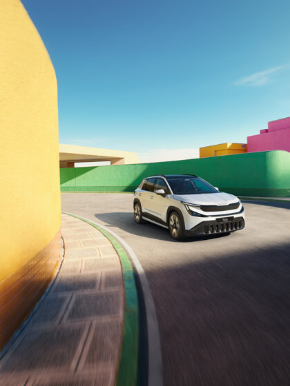 Epiq_004_Fake_side_front_driving (2)