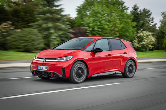 id.3gti16 (1)