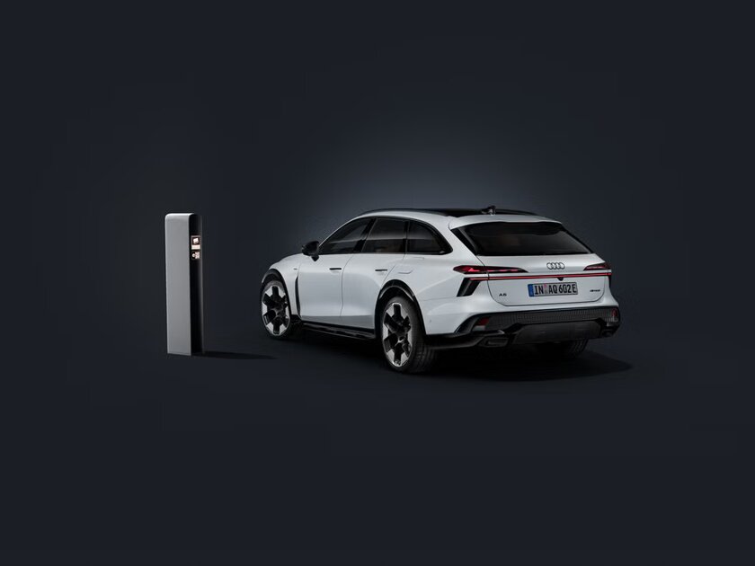 A6_allroad_e-hybrid_Alpha_A_6_003_Alpha_Studio_Bright-L