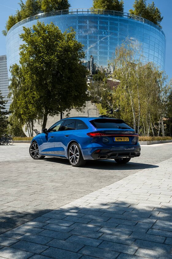 Audi A5 Avant e-hybrid serie 1-4