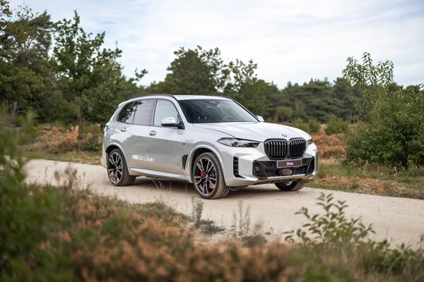 07-get-to-know-en-model-pagina-v2-bmw-hybride-x5-denn9356.jpg