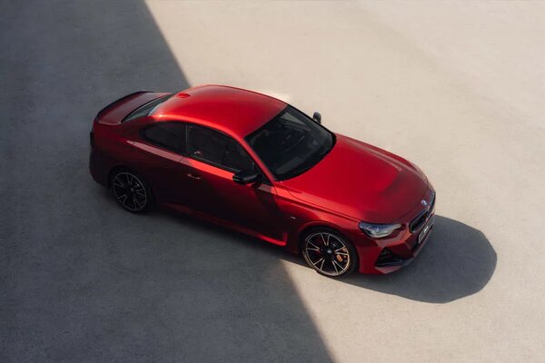 bmw-2-serie-coupe-rood-zijkant-bovenkant-ekris.jpg