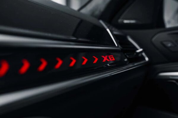 bmw-x6-interieur-ambiance-verlichting-ekris.jpg