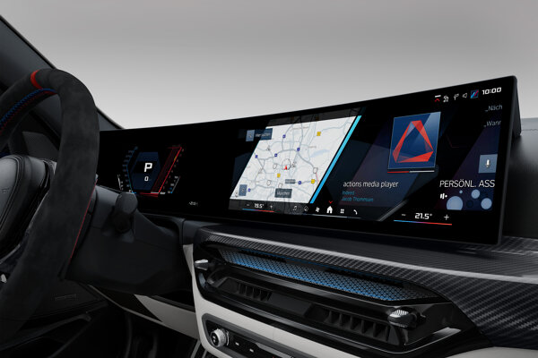 m3-touring-display