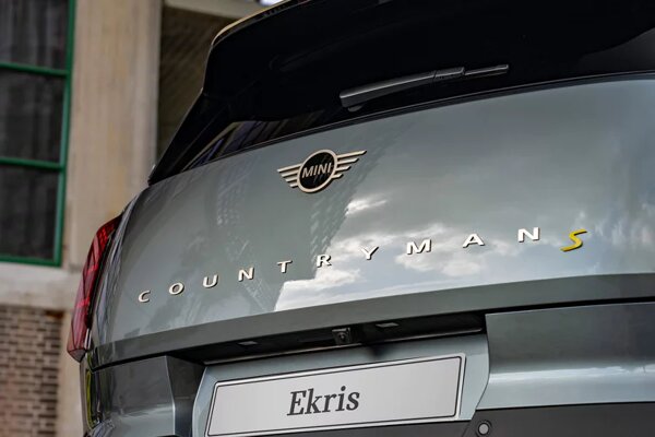 mini-countryman-e-clos-up-achterkant.jpg