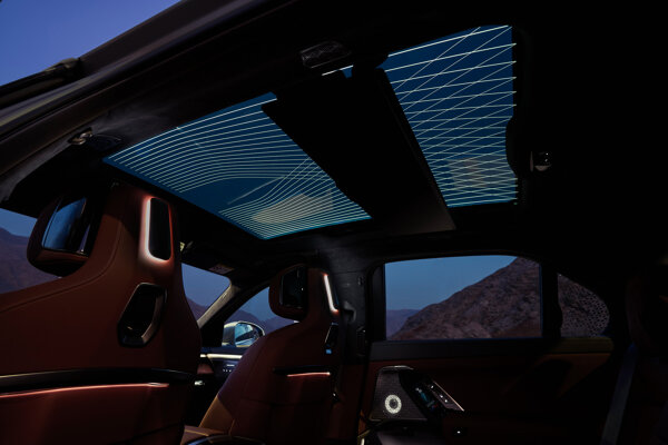 P90636177_highRes_bmw-i7-60-xdrive-04-