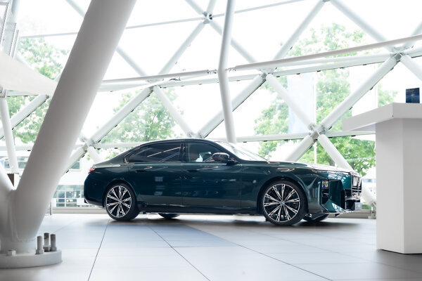 BMW i7 2026 _ Utrecht-14