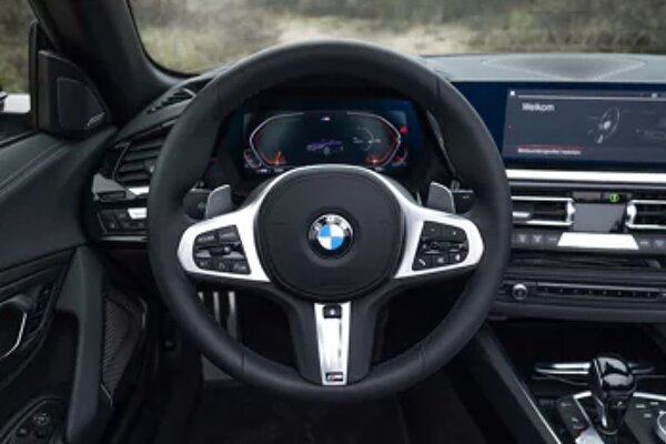 bmw-z4-interieur-stuur.jpg