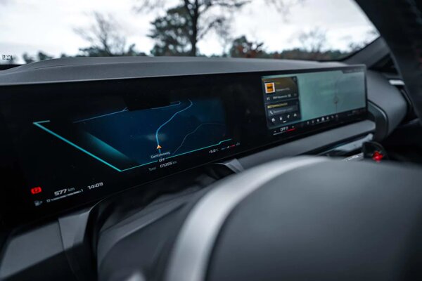 bmw-x3-interieur-digitale-schermen-ekris.jpg