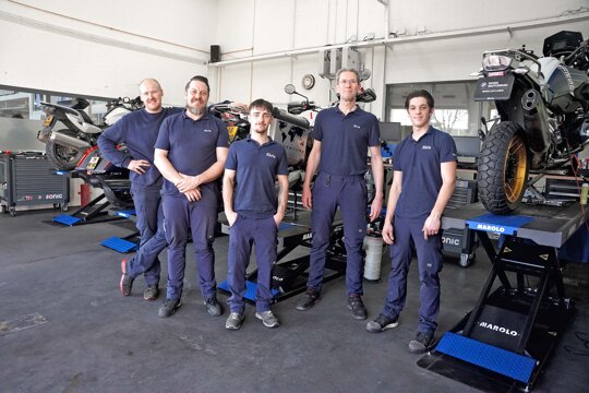BMW_Motorrad_Werkplaatsteam_Ekris_Motorrad
