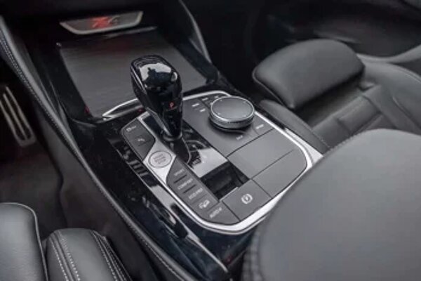 bmw-x4-interieur-middenconsole.jpg