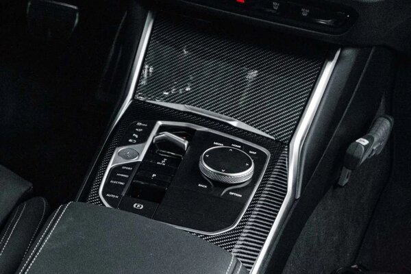 bmw-3-serie-sedan-interieur-middenconsole-ekris.jpg