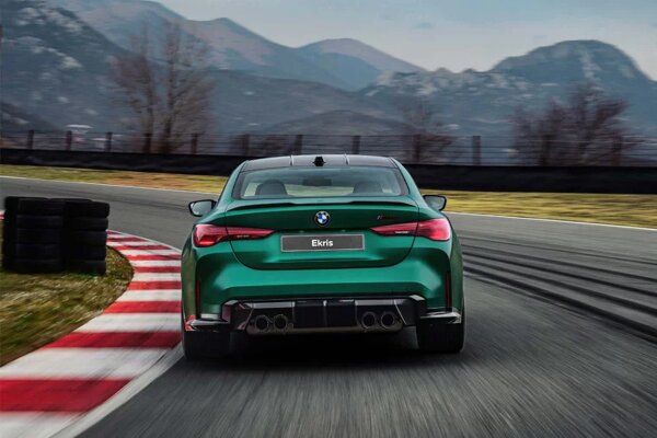 bmw-m4-cs-groen-achterkant-rijdend-circuit.jpg