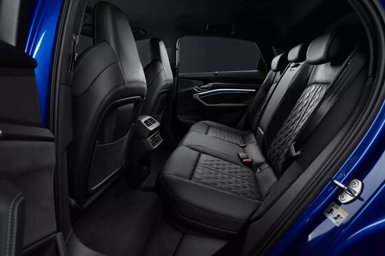 audi-sq8-e-tron - lekker ruim