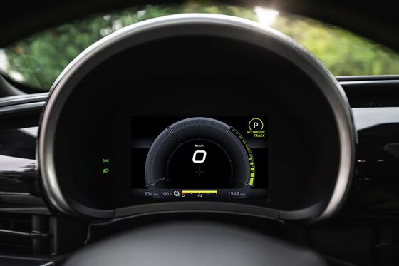 nieuwe-abarth-600e-instrumentencluster - rijmodi
