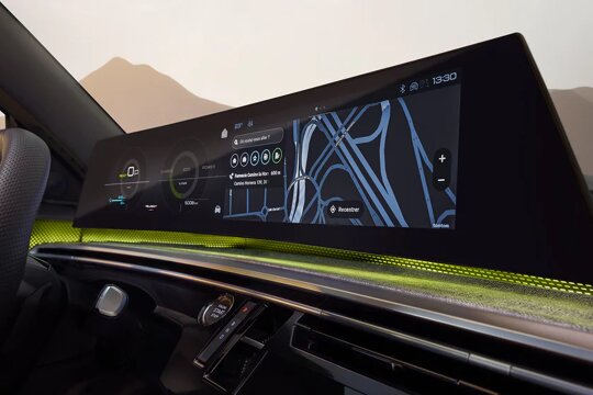 peugeot-5008-exterieur-icockpit