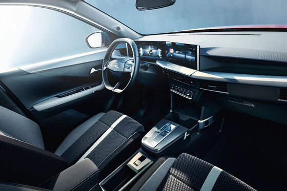 opel-frontera-interieur-1