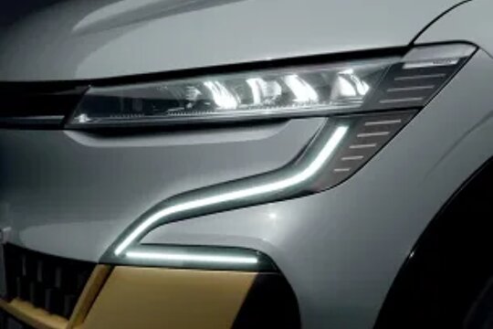 renault_megane - nieuwe_lichtsignatuur