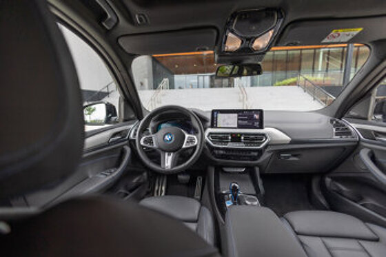 bmw_ix3 - cockpit
