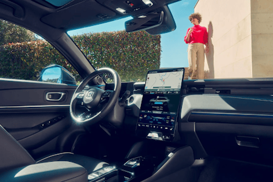 honda e-ny1 - overzichtelijk dashboard