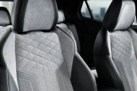 peugeot_e_2008 - kwalitatief materiaal