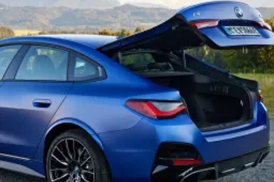 bmw_i4 - bagageruimte