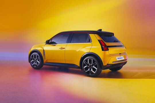 renault 5 - breed silhouet