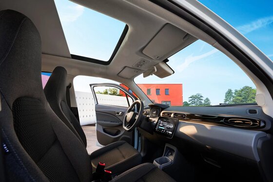 leapmotor-t03-interieur-5