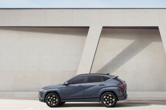 hyundai_KONA_zijkant_hyundai_wittenberg