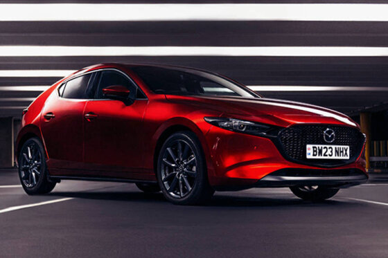 3005_set-3-mazda3-photo-22-1x1-fb-02-20-1