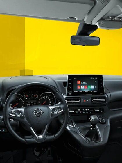 opel-combo-interrieur.jpg