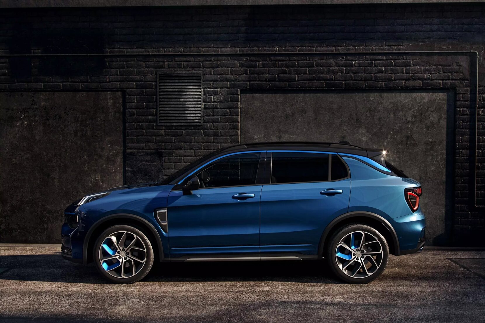 Lynk-Co-01-1-scaled