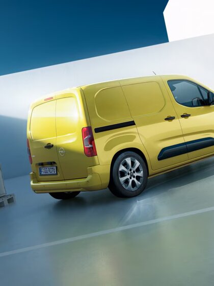 opel-combo-cargo-my2023-ice-tg-03-16x9
