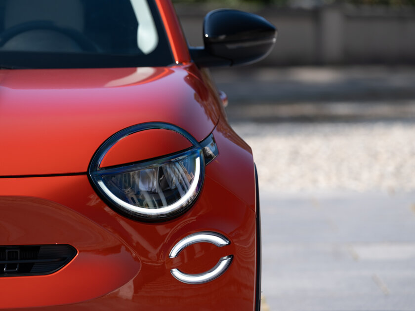Fiat600Hybrid-4