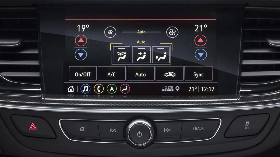 nieuwe infotainment.3.jpeg
