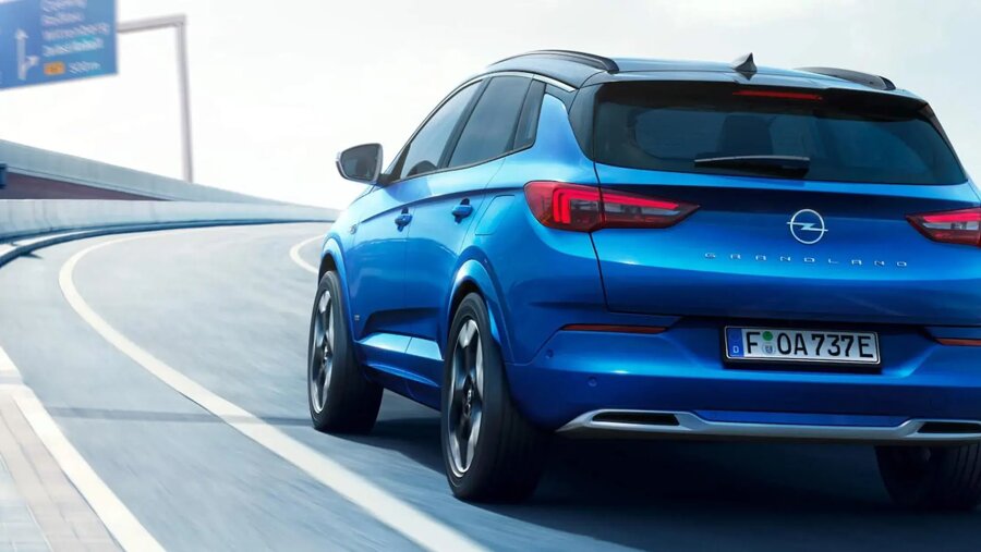 opel-grandland-plugin-hybrid-achterkant.jpg (1)