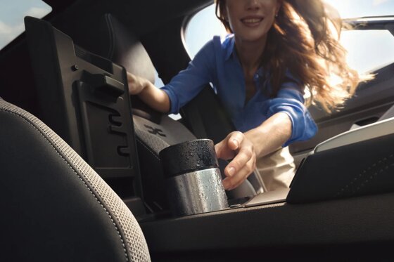 All-new Dacia Bigster HYBRID 155 Journey Indigo Blue (21)