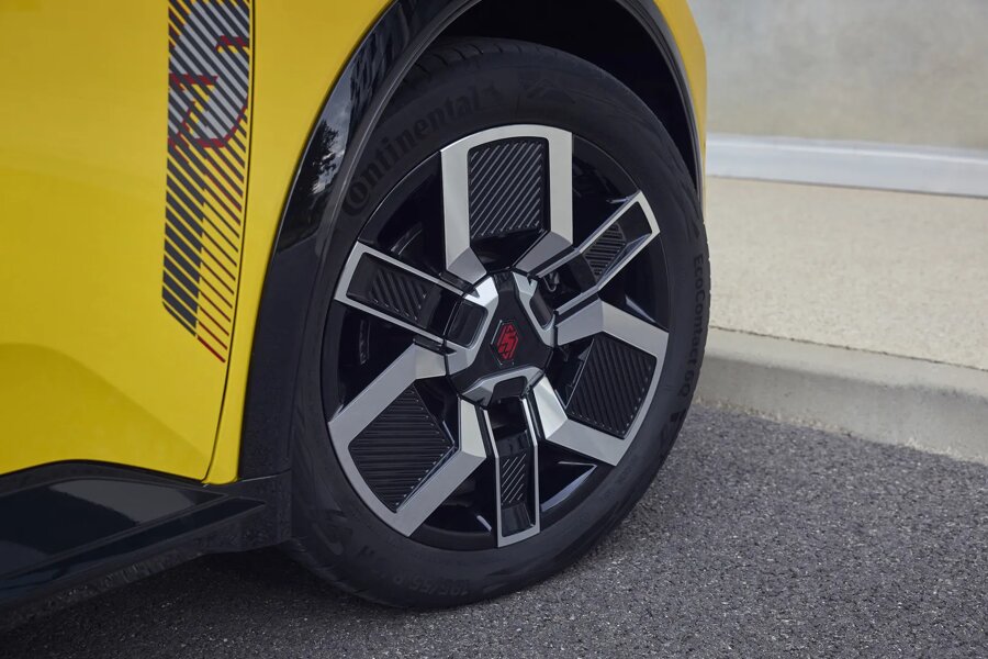 Renault 5 E-Tech electric - version iconic cinq - Jaune Pop ! (24)