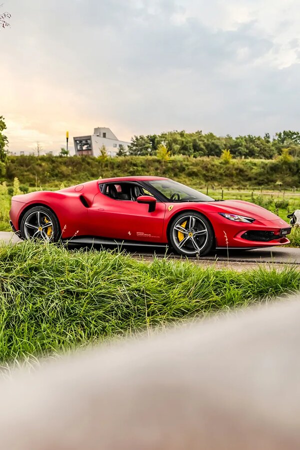 Ferrari x Munsterhuis Sportscars 1