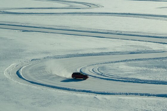 Munsterhuis Arctic Experience Ice Driving