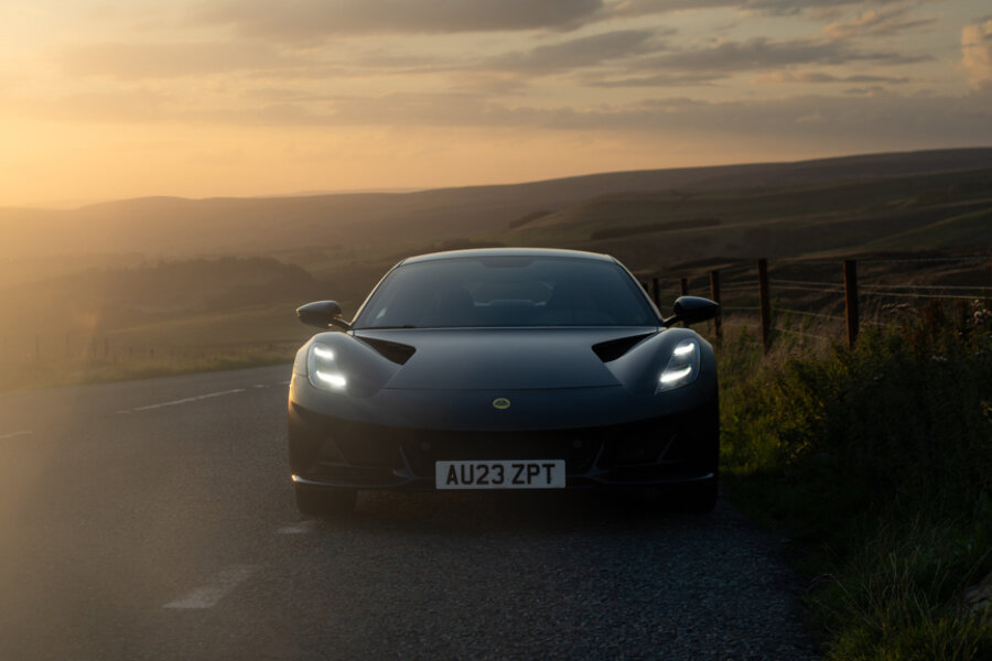 Lotus Emira - 12