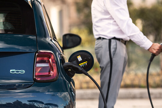 fiat-500-e-exterieur-7-opladen