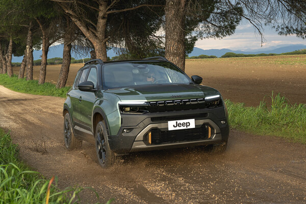 Jeep Avenger 85 years aniversary Jeep Avenger 85th Anniversary Special Edition facelift 2026